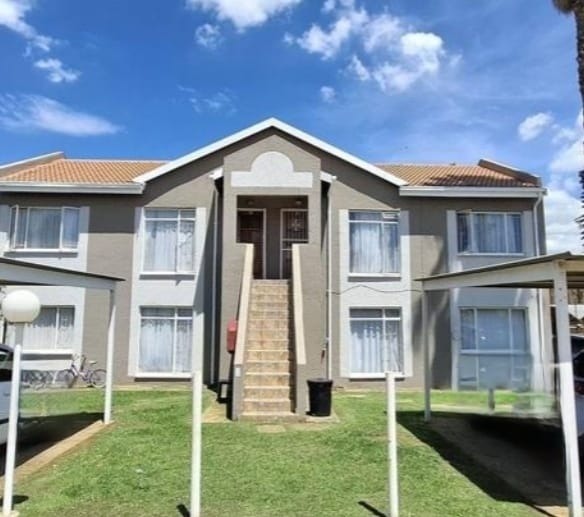 3 Bedroom Property for Sale in Kannoniers Park North West